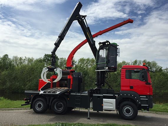 Puiduhakkurid veoautole