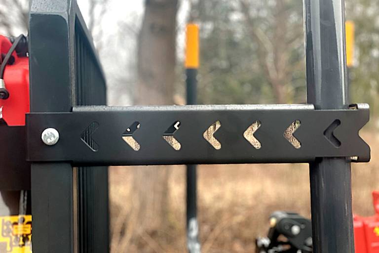 Stake connection